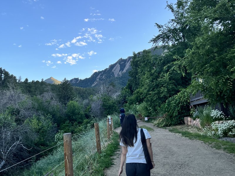 3C4622B7-B4EE-4E47-874F-FFADD5D9859E